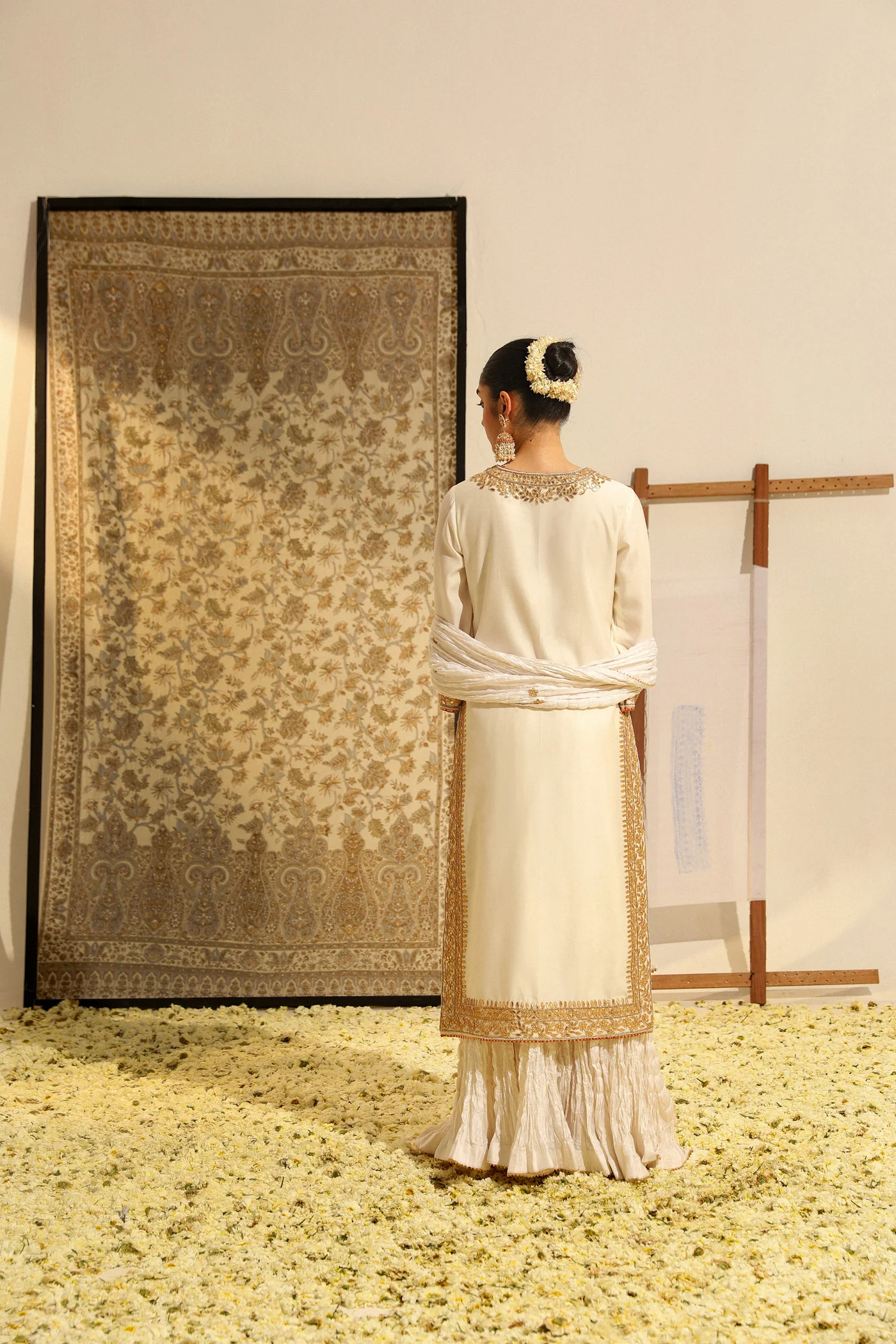 Abbas - Daisy Ivory Hand Embroidered Long kurta with crushed silk skirt and dupatta - Image 2