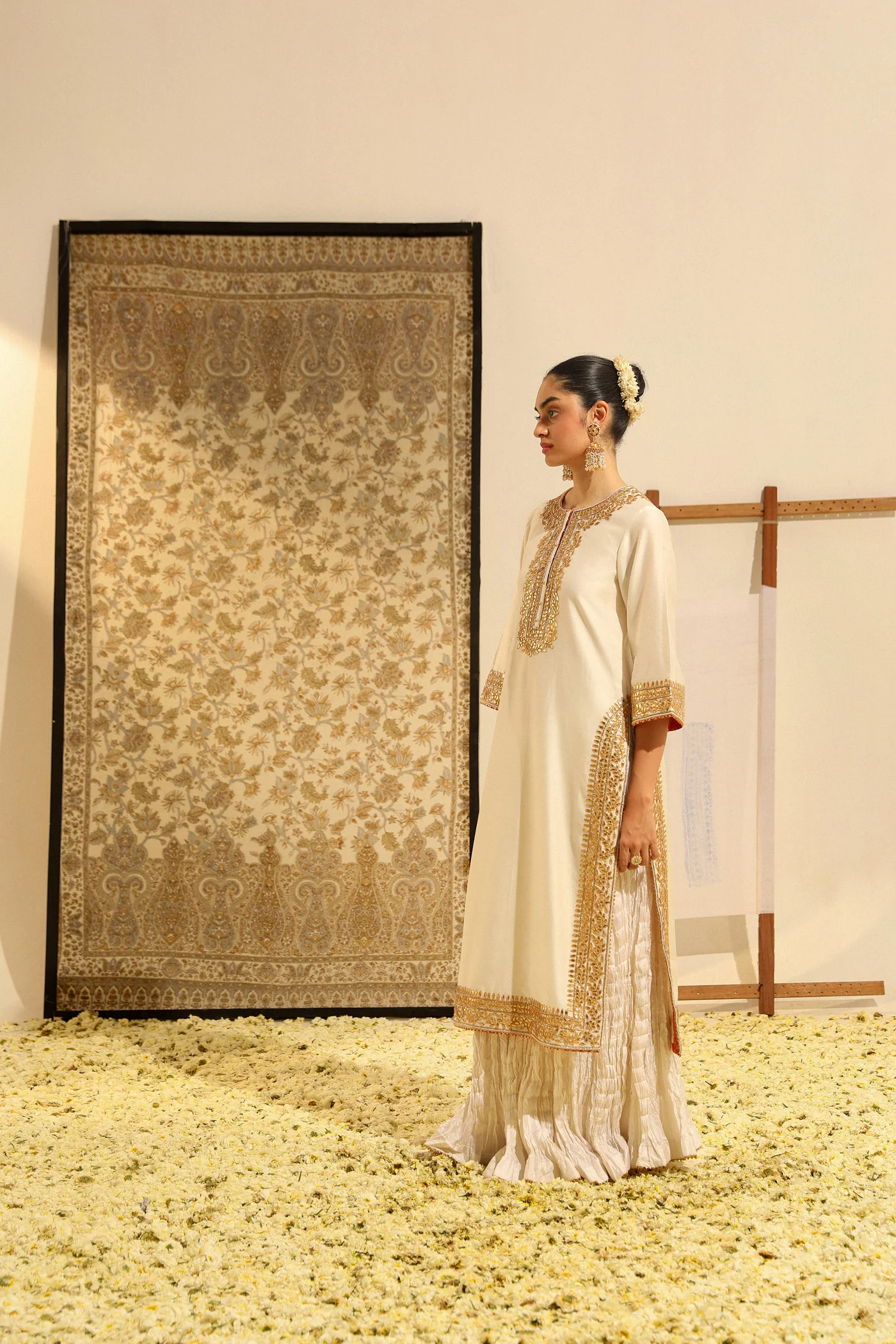 Abbas - Daisy Ivory Hand Embroidered Long kurta with crushed silk skirt and dupatta - Image 4