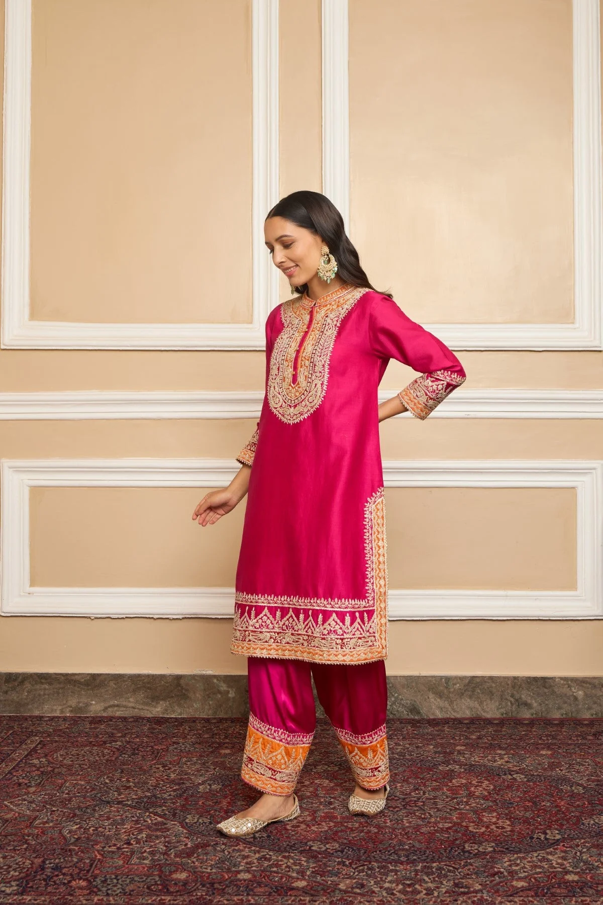 AFSAANA - RANI HOTPINK SHORT KURTA WITH SALWAR AND DUPATTA (LXRTS) - Image 3