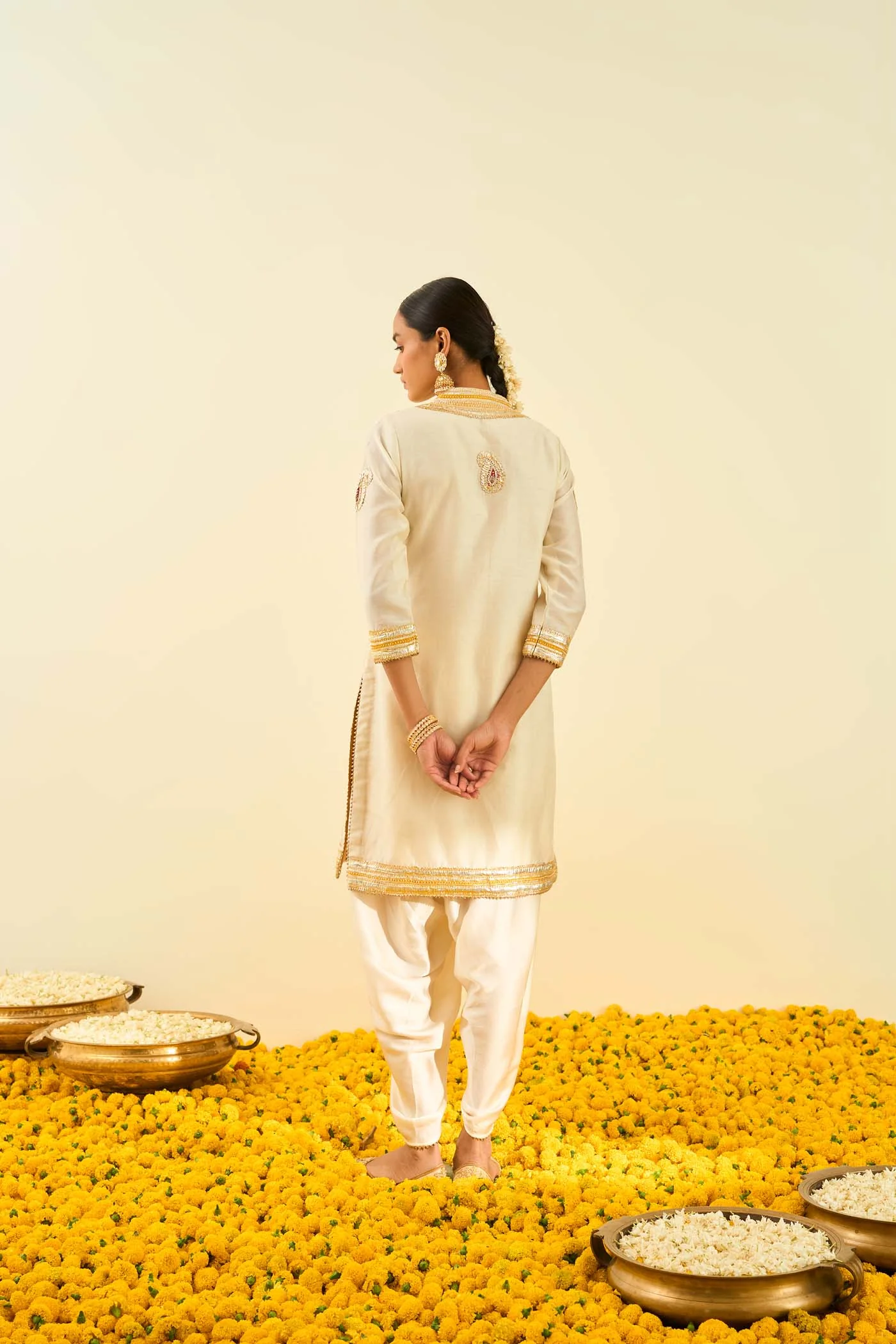 Aliza Daisy Ivory kurta with dhoti - Image 3