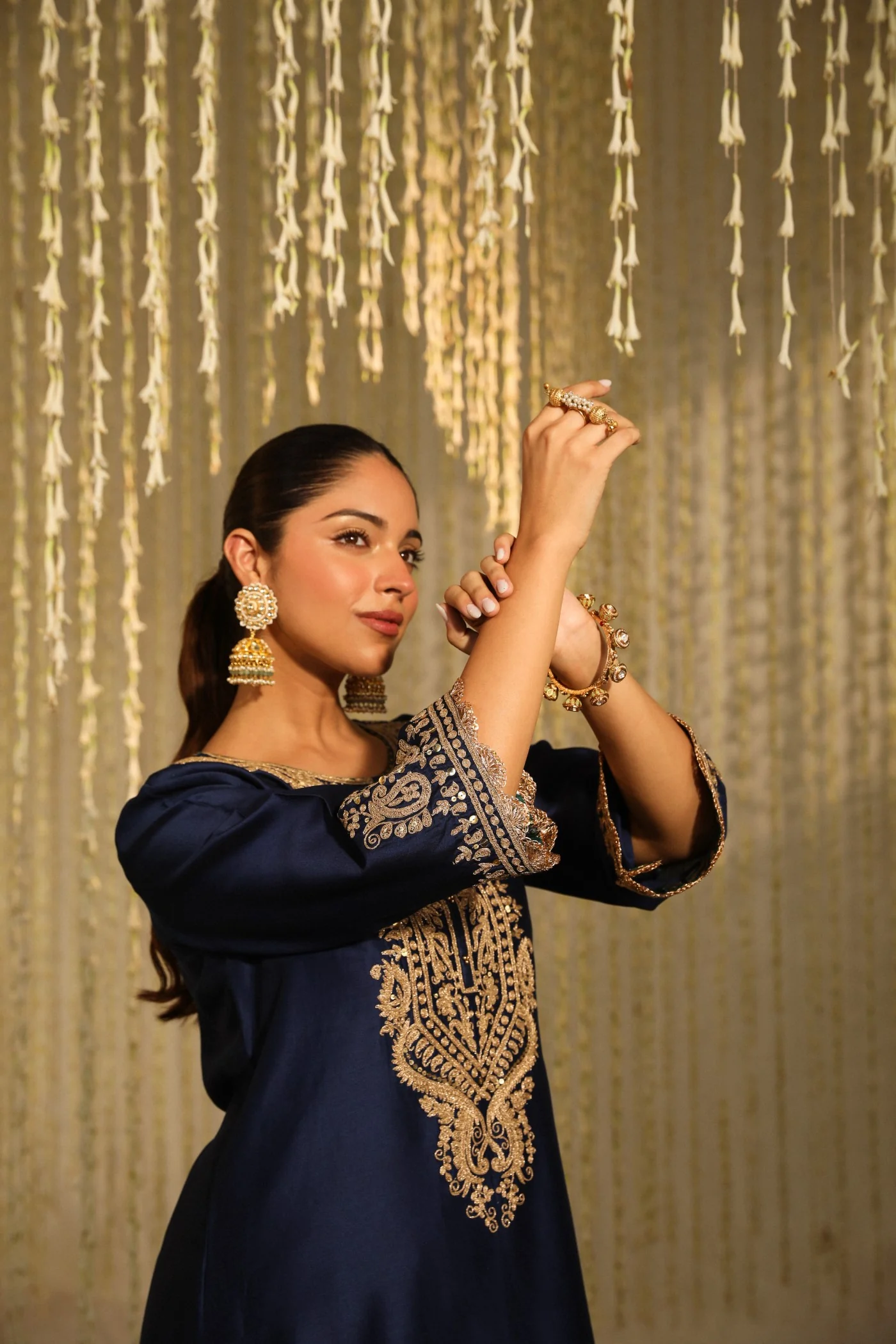 AMAYRA - DEEP BLUE SHORT KURTA WITH DHOTI - Image 5