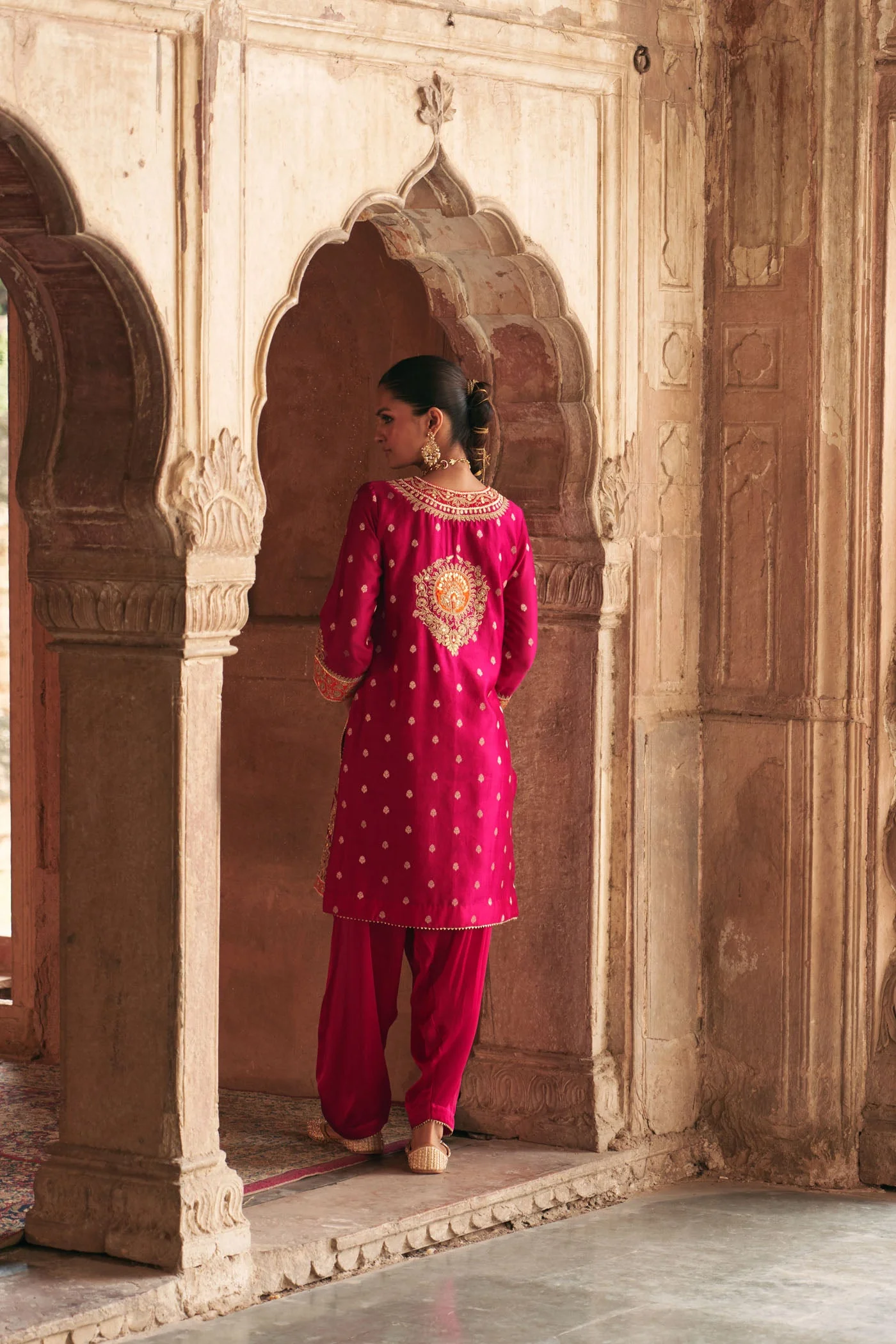ANILA - HOTPINK SHORT KURTA WITH SALWAR (Lxrts) - Image 6