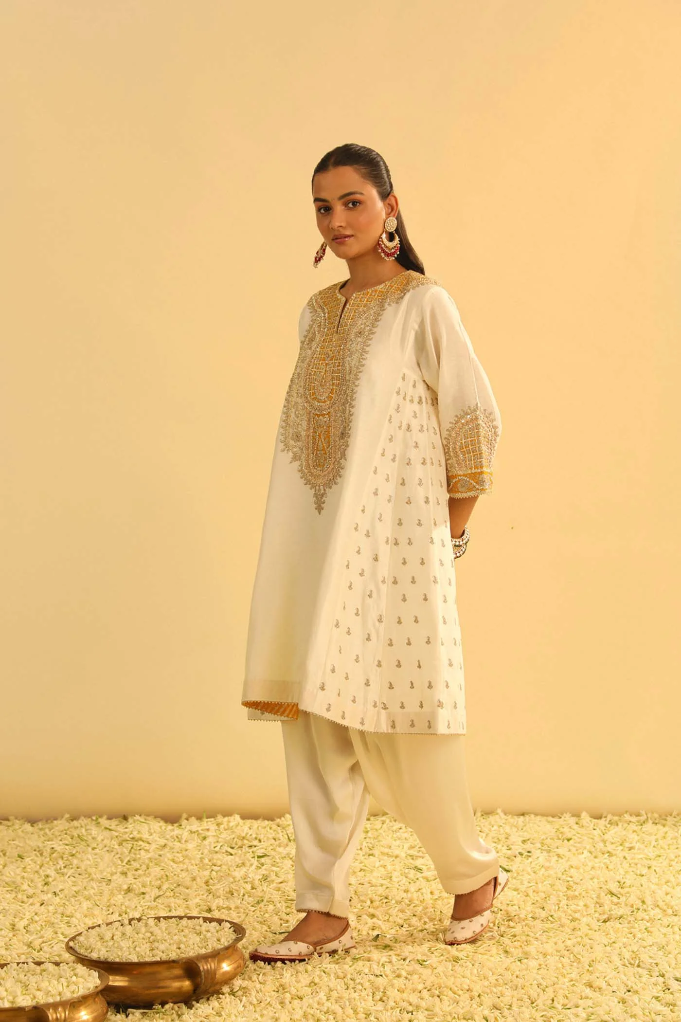 Arisana - Daisy Ivory Short Kalidaar Choga with Salwar - Image 3