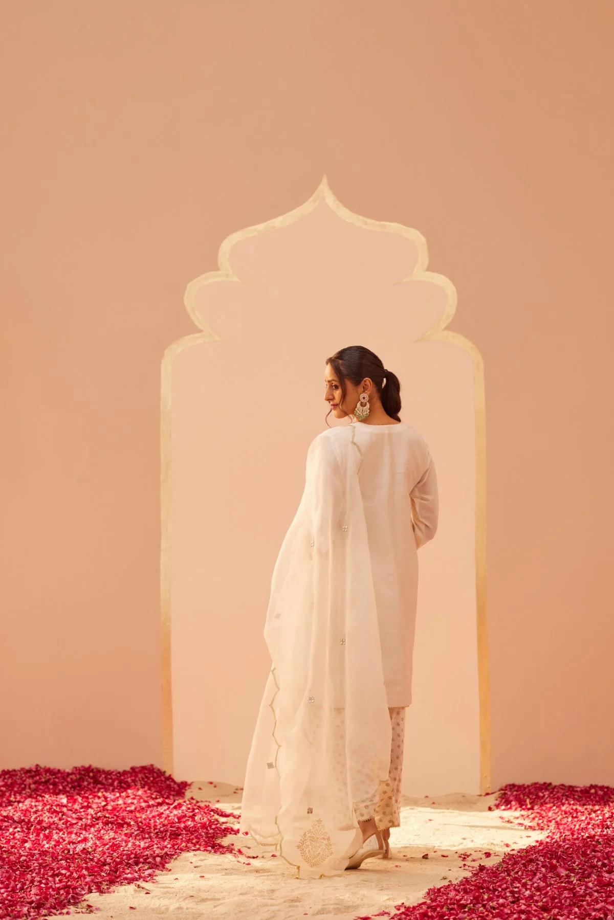 Aymra - Daisy Ivory Kurta Set - Image 2