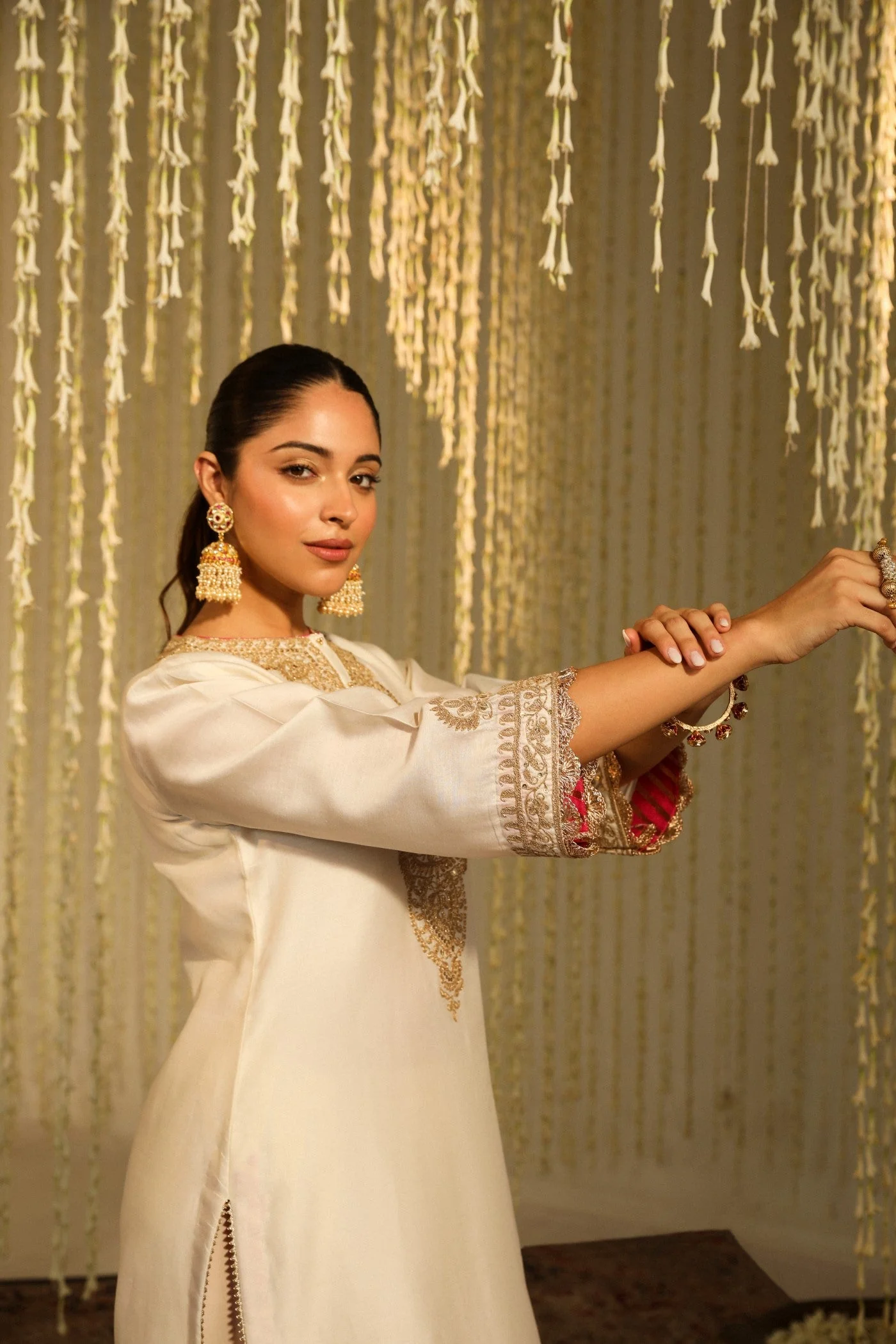 ENISA - DAISY IVORY KURTA WITH DHOTI (LXRTS) - Image 4