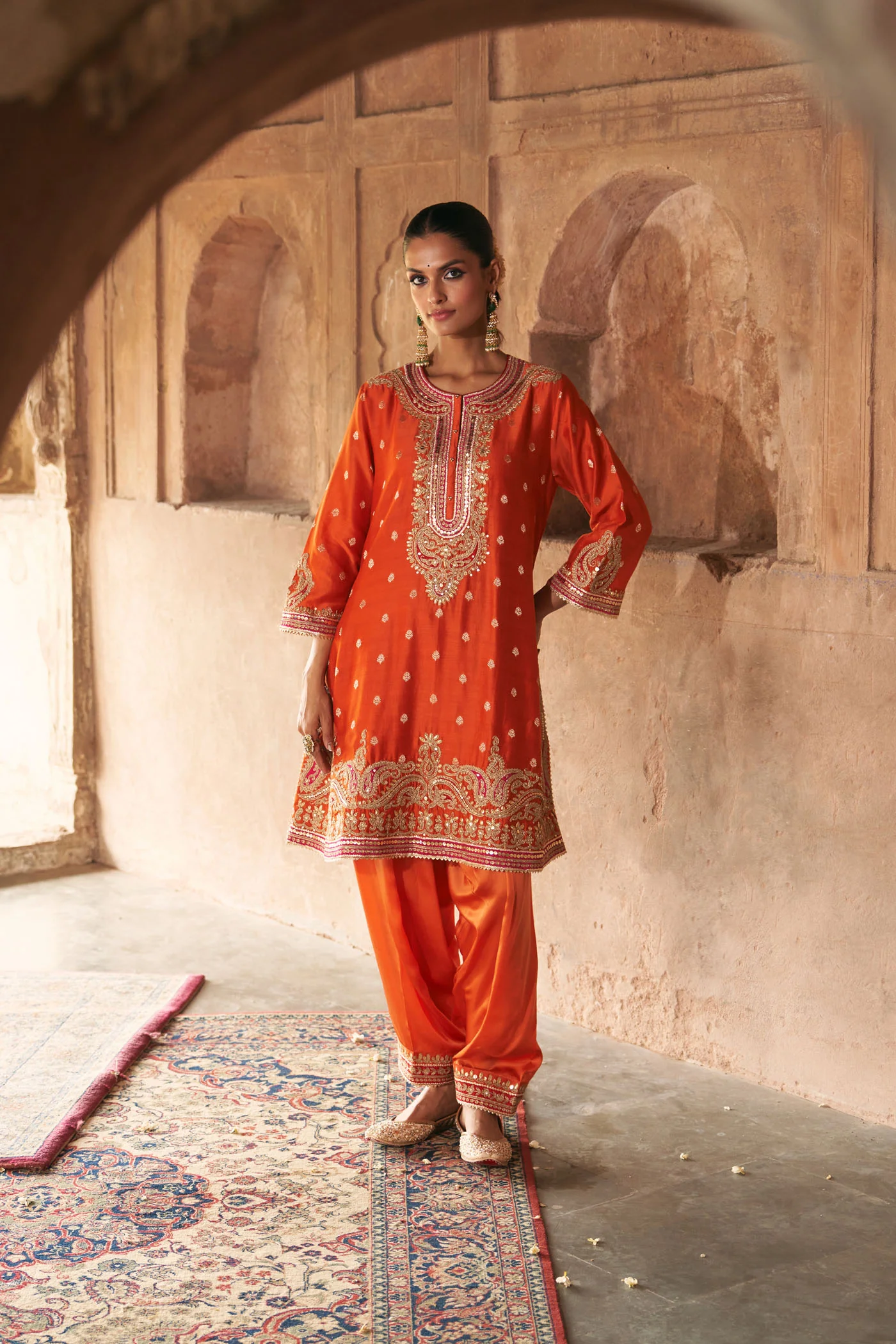 FARHANA - BURNT ORANGE SHORT KURTA WITH SALWAR AND DUPATTA - Image 2