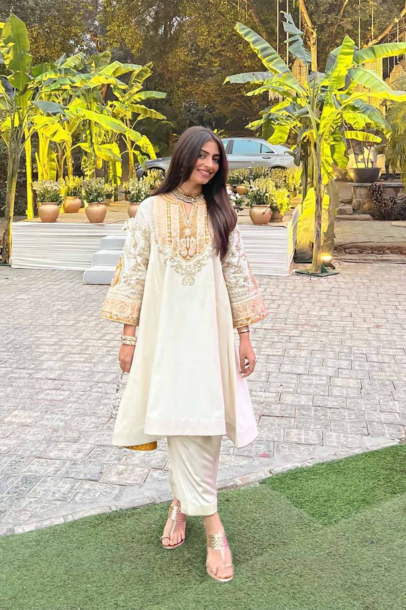 Gouri Grover IN MOHSINA - DAISY IVORY SHORT KALIDAAR CHOGA WITH SALWAR - Image 2