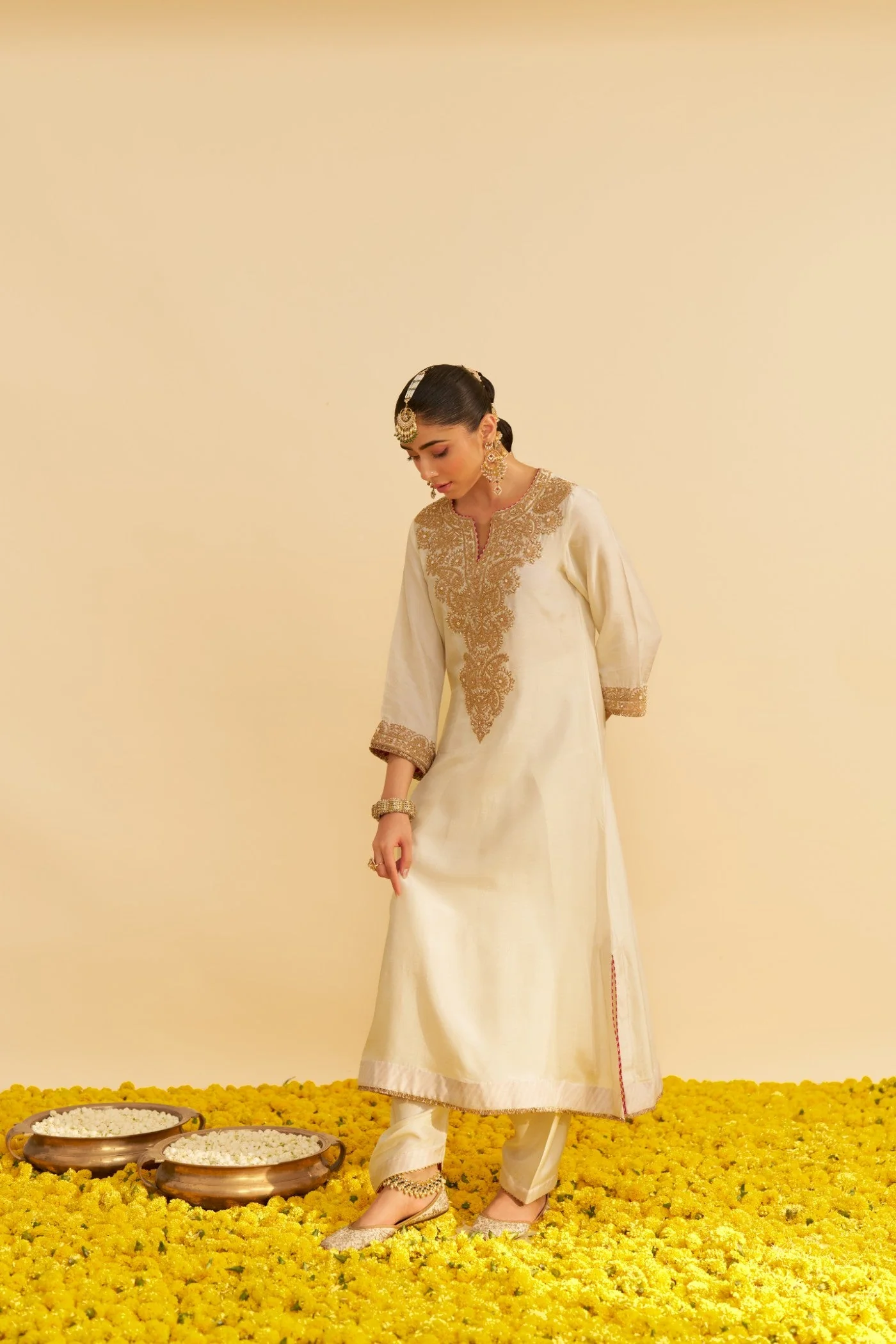 HIBA - DAISY IVORY LONG KAFTAN WITH SALWAR AND DUPATTA (Lxrts) - Image 3