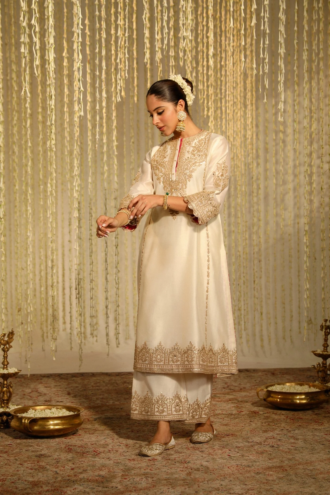 MAHIKA - DAISY IVORY LONG KURTA WITH PALAZZO AND DUPATTA (LXRTS) - Image 2