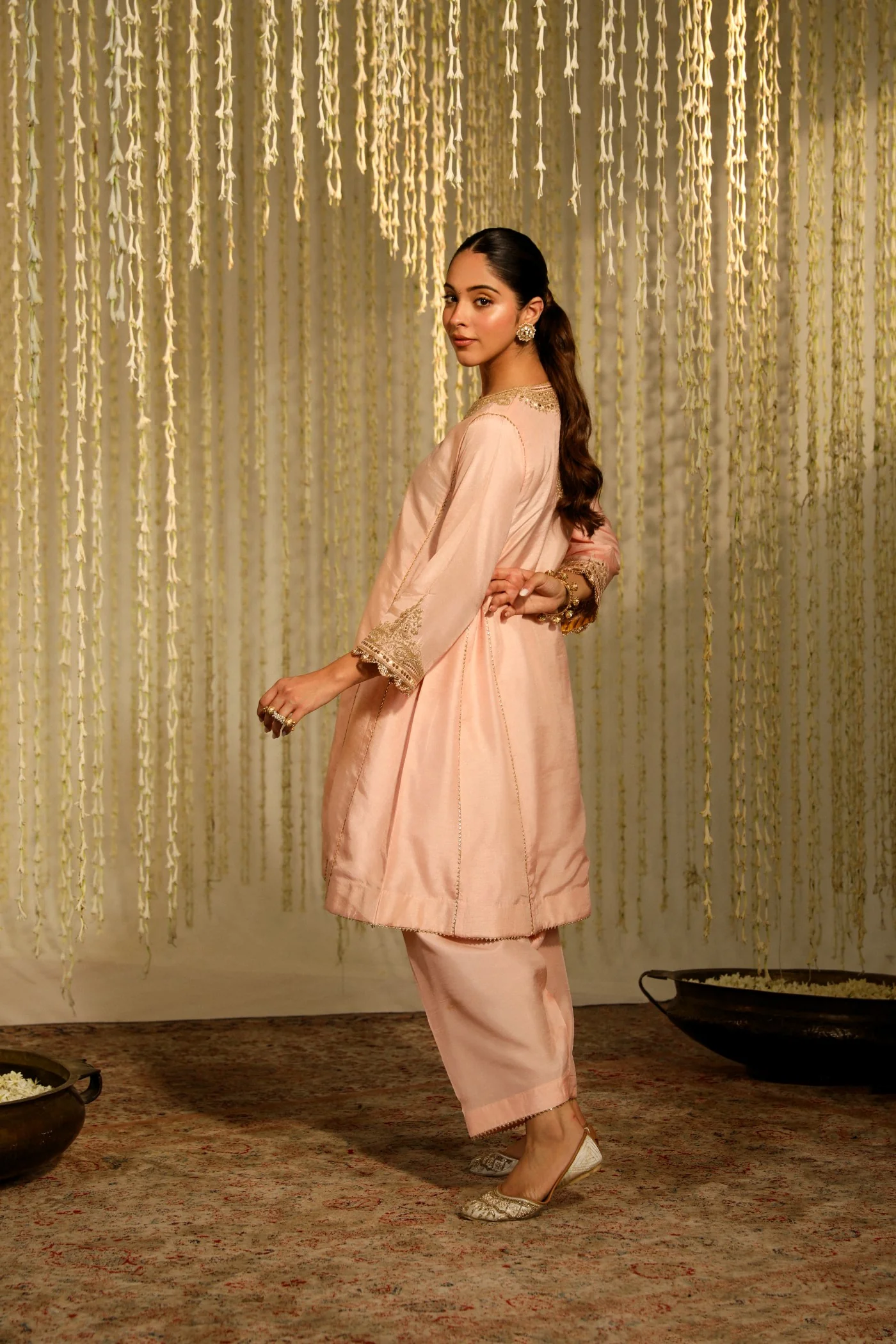 MEHNAAZ - ROSEPINK KALIDAAR SHORT KURTA WITH SALWAR - Image 2