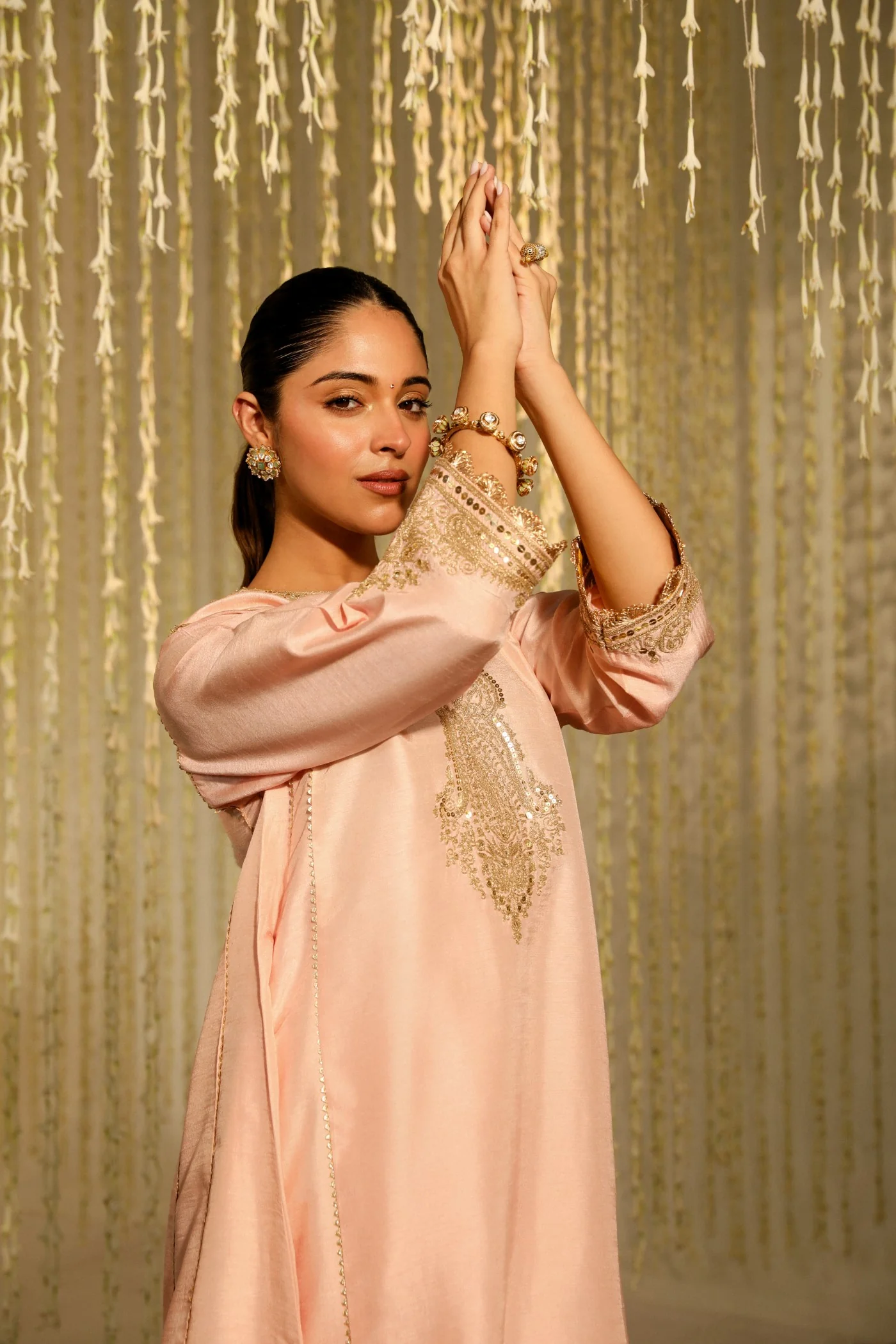 MEHNAAZ - ROSEPINK KALIDAAR SHORT KURTA WITH SALWAR - Image 5