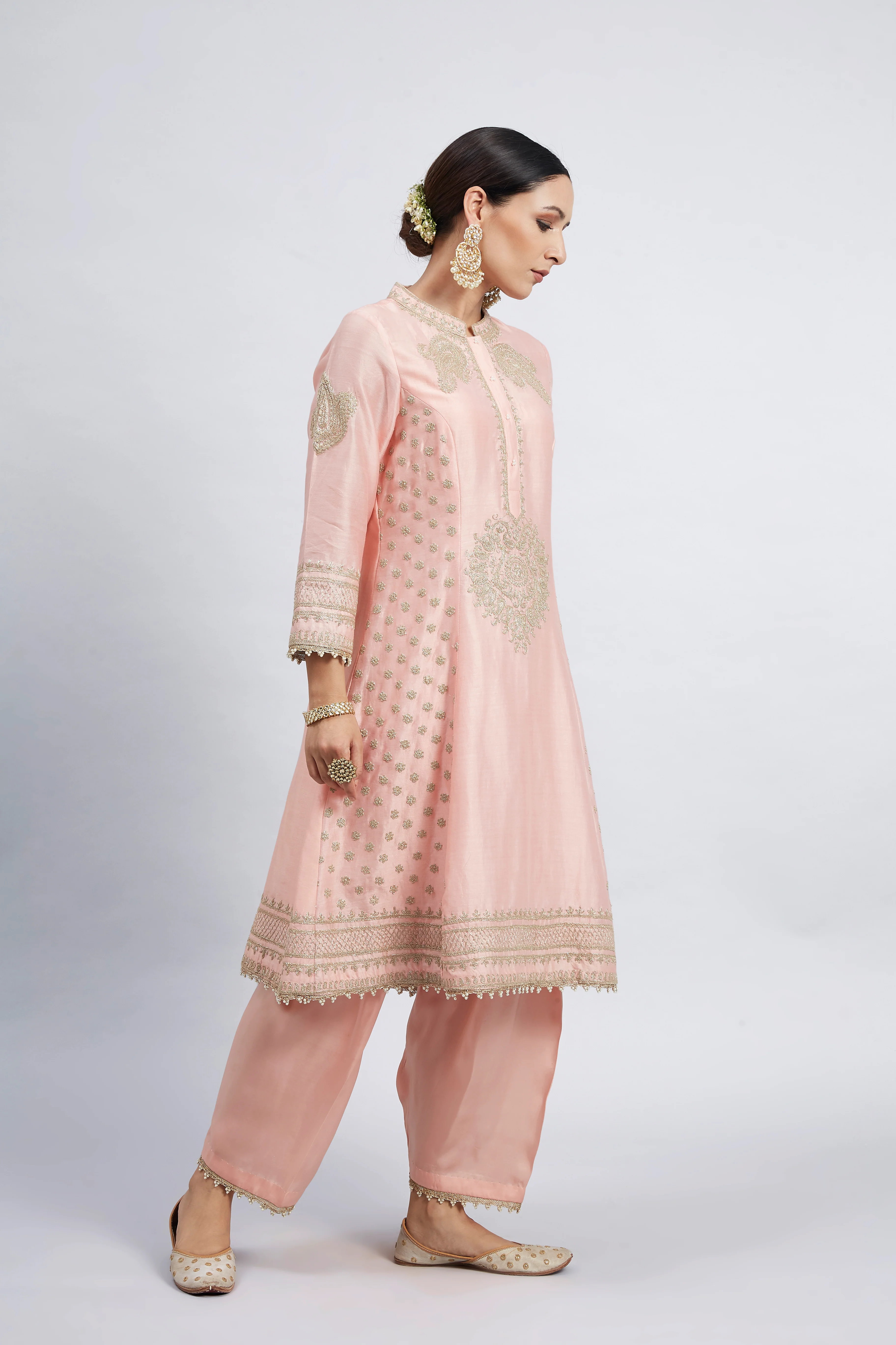 Naazira-Carnation Pink Embroidered Kurta Set - Image 4
