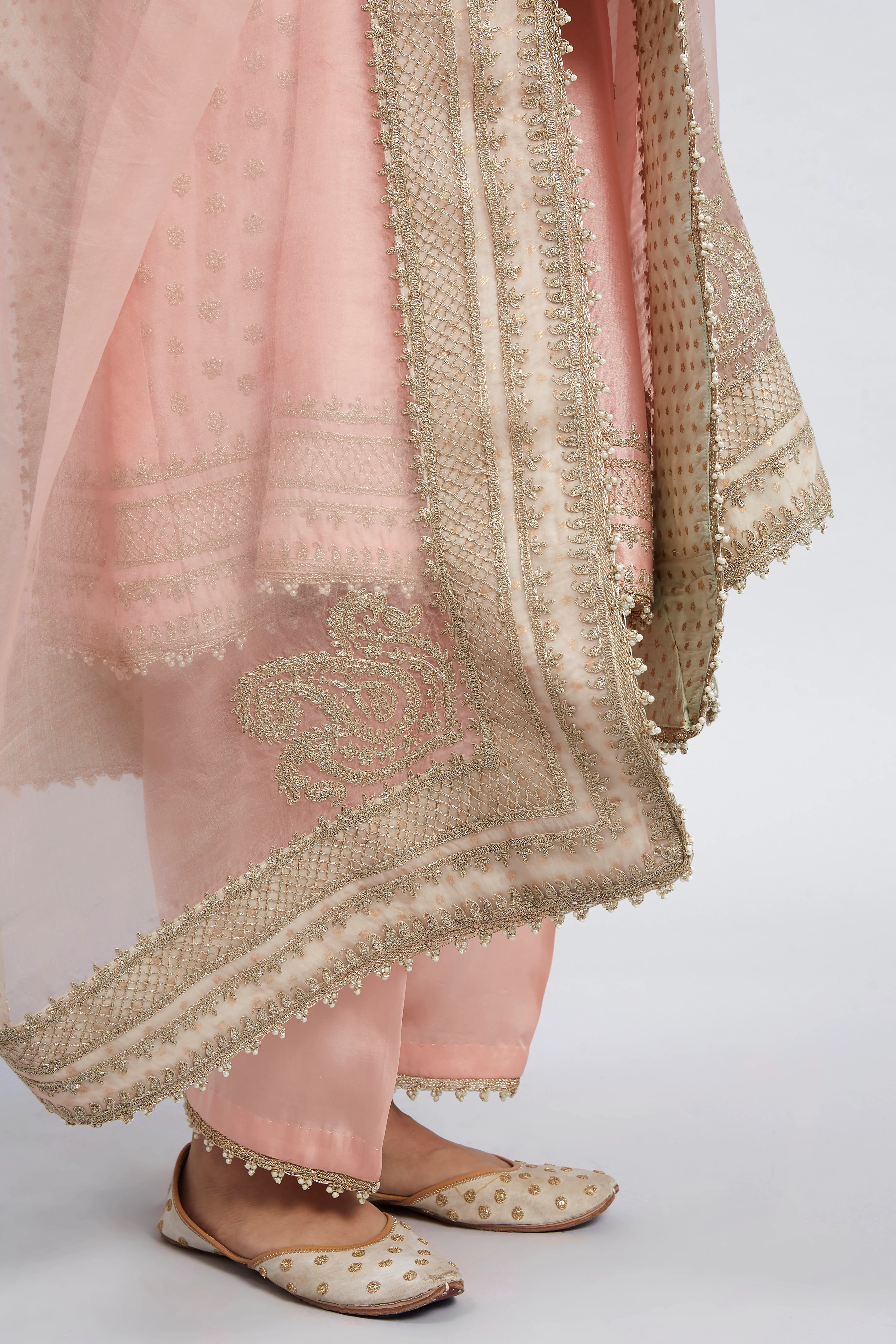 Naazira-Carnation Pink Embroidered Kurta Set - Image 7