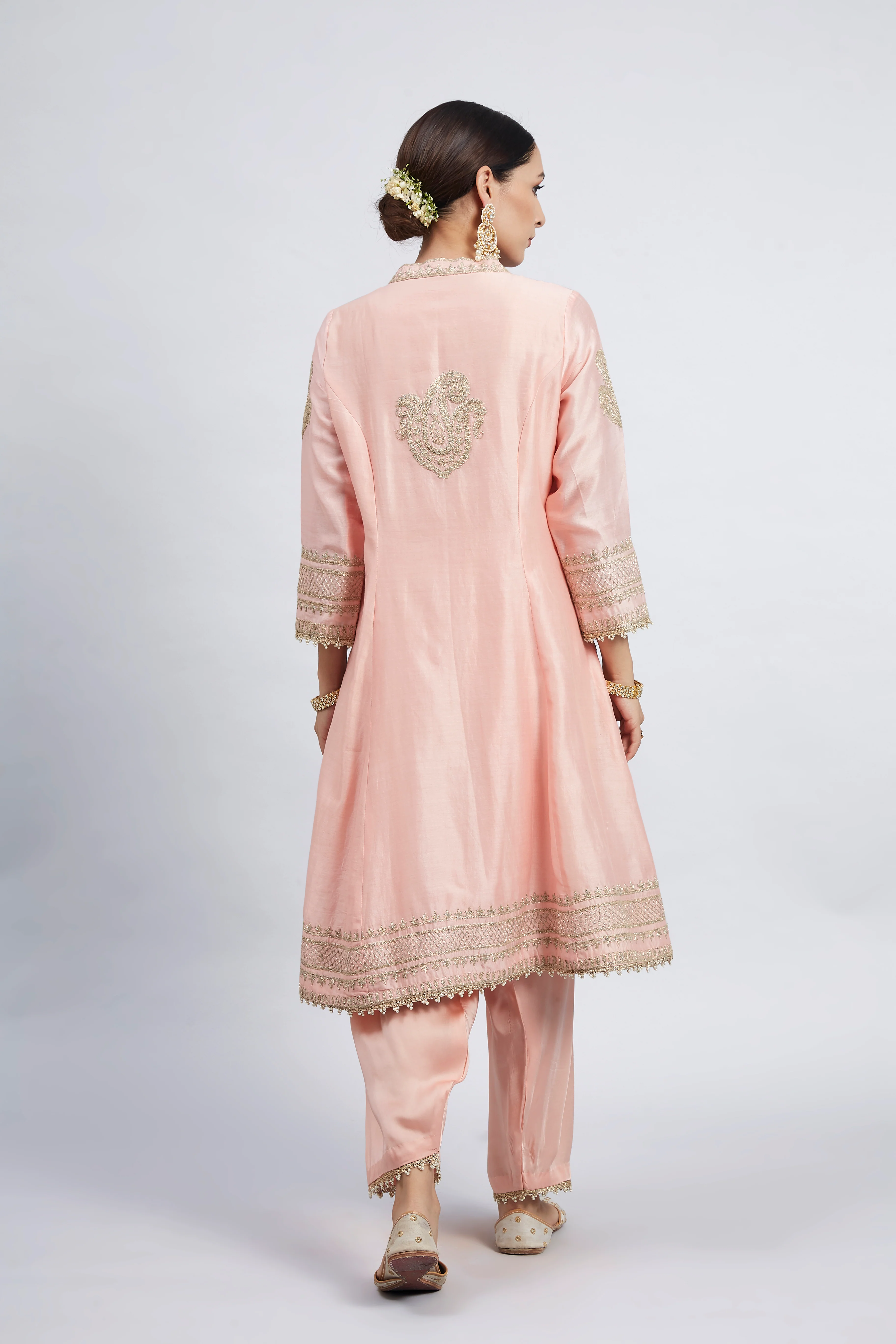 Naazira-Carnation Pink Embroidered Kurta Set - Image 8