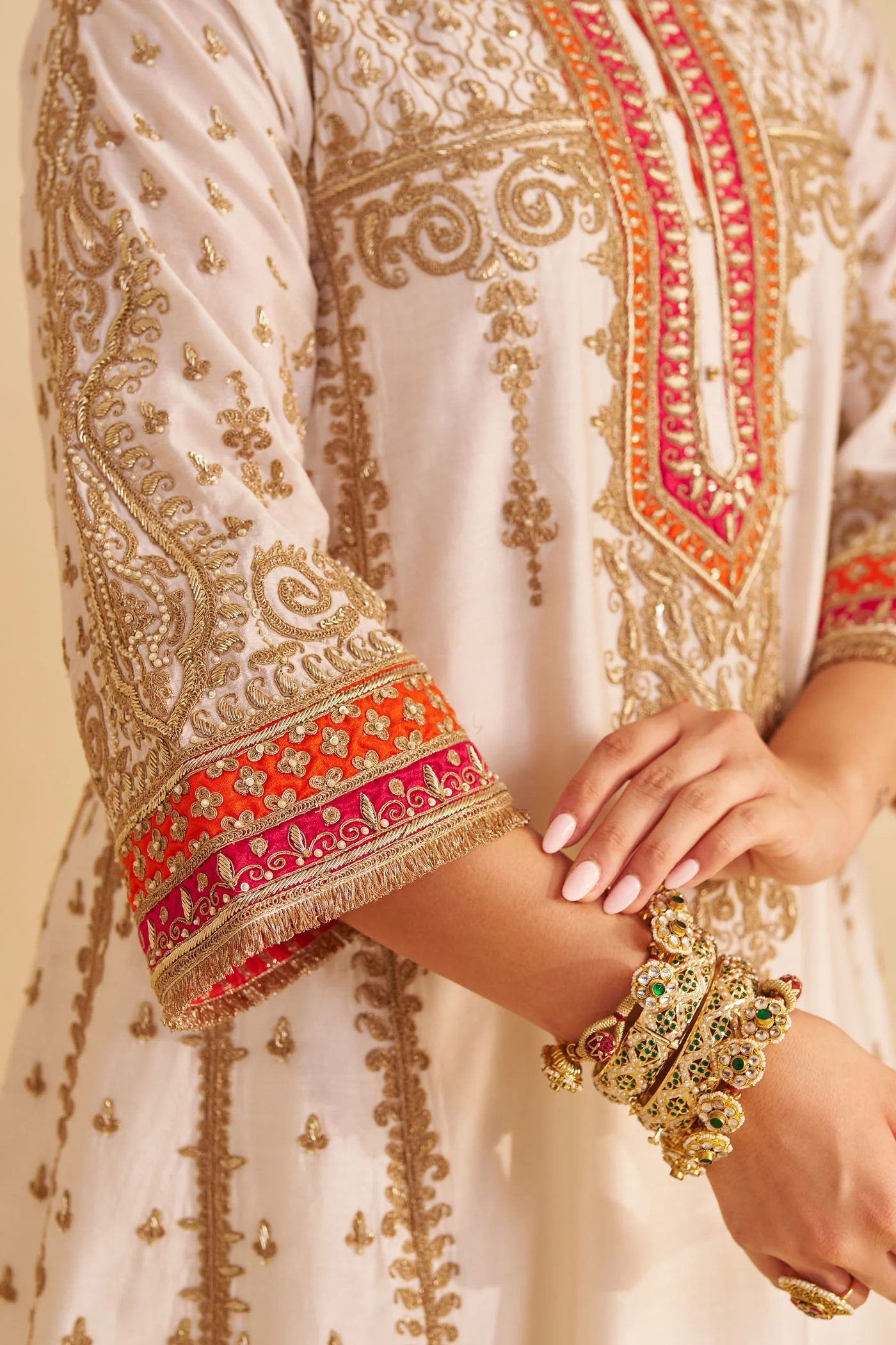Nargis - Dabka Zardozi Embroidered Rich Banarasi Kalidaar Daisy Ivory Long Chauga Set - Image 5