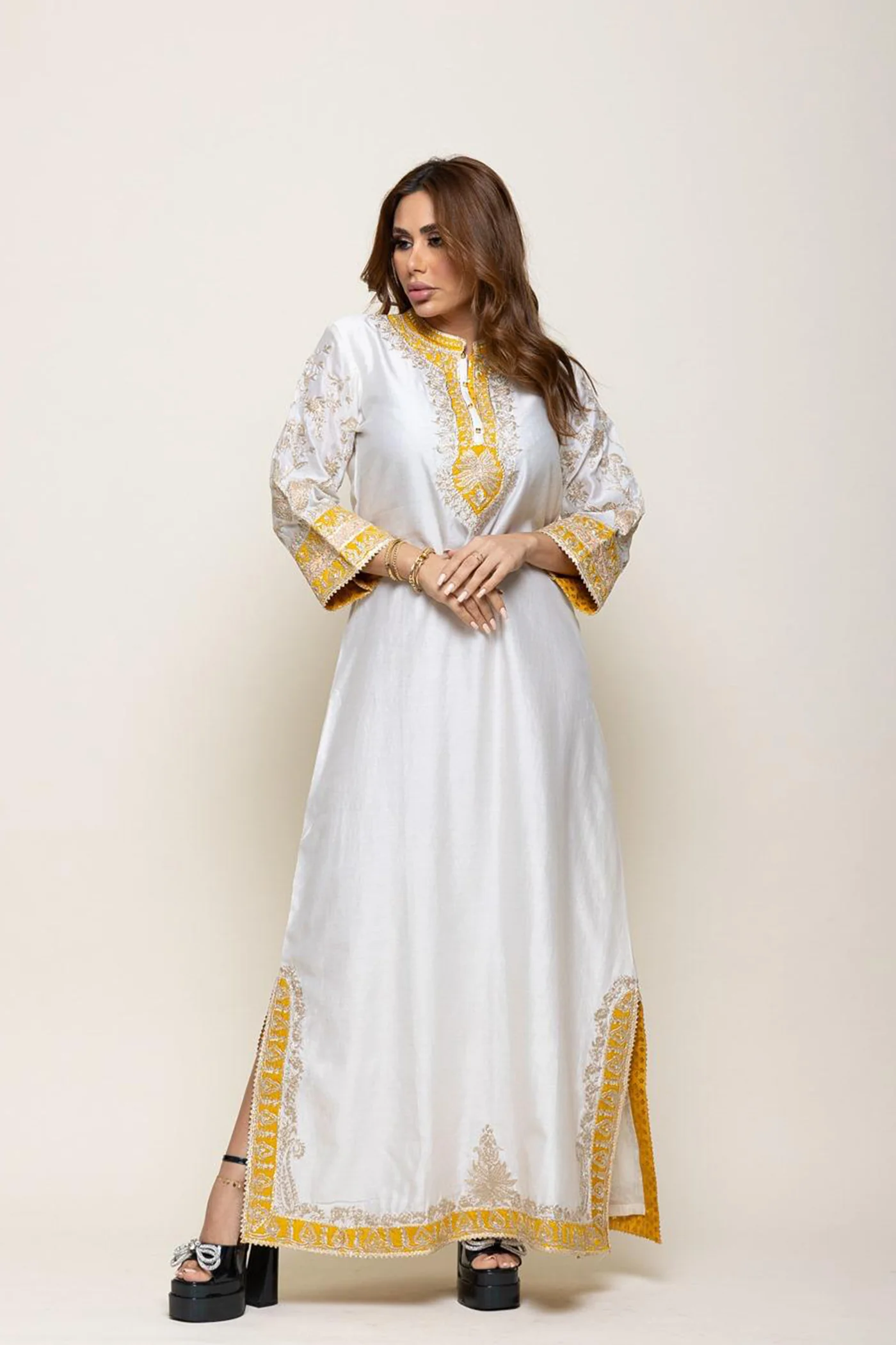 Resham - Daisy Ivory Abaya - Image 3