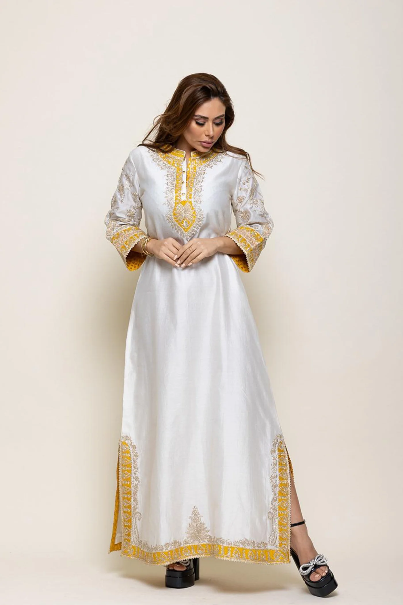Resham - Daisy Ivory Abaya - Image 4