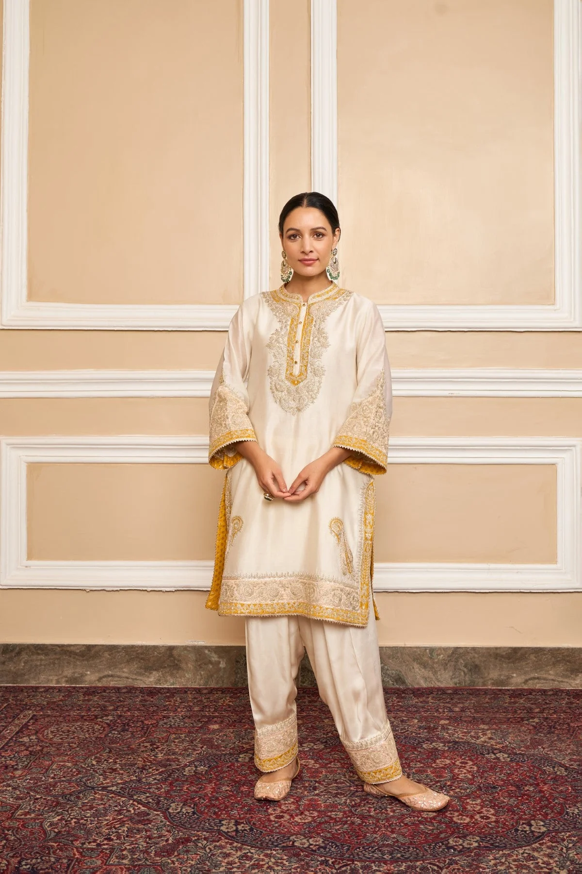 SABAA - DAISY IVORY SHORT KURTA WITH SALWAR AND DUPATTA (LXRTS) - Image 3