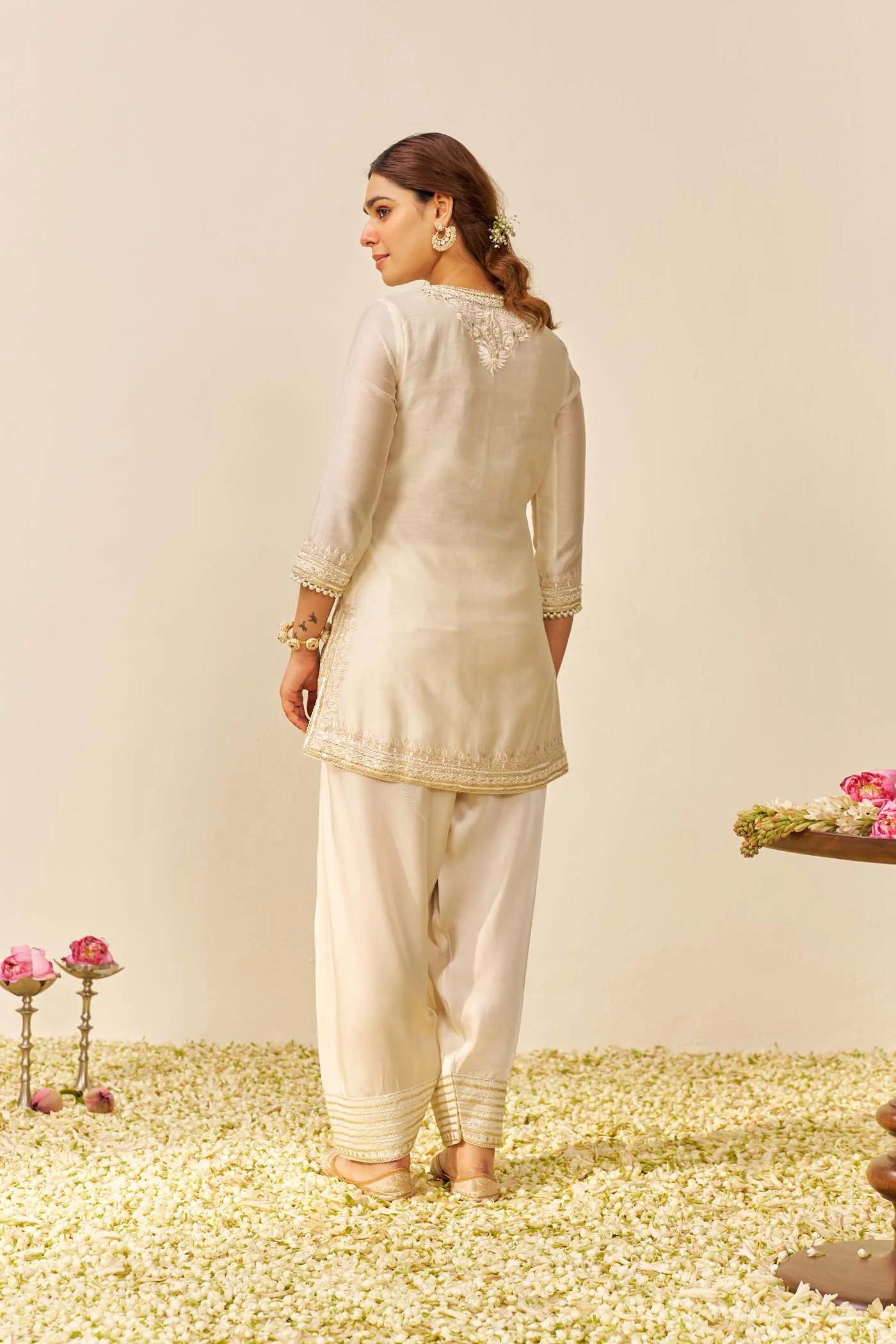 SARA - Daisy Ivory SHORT KURTA WITH  SALWAR (LXRTS) - Image 6