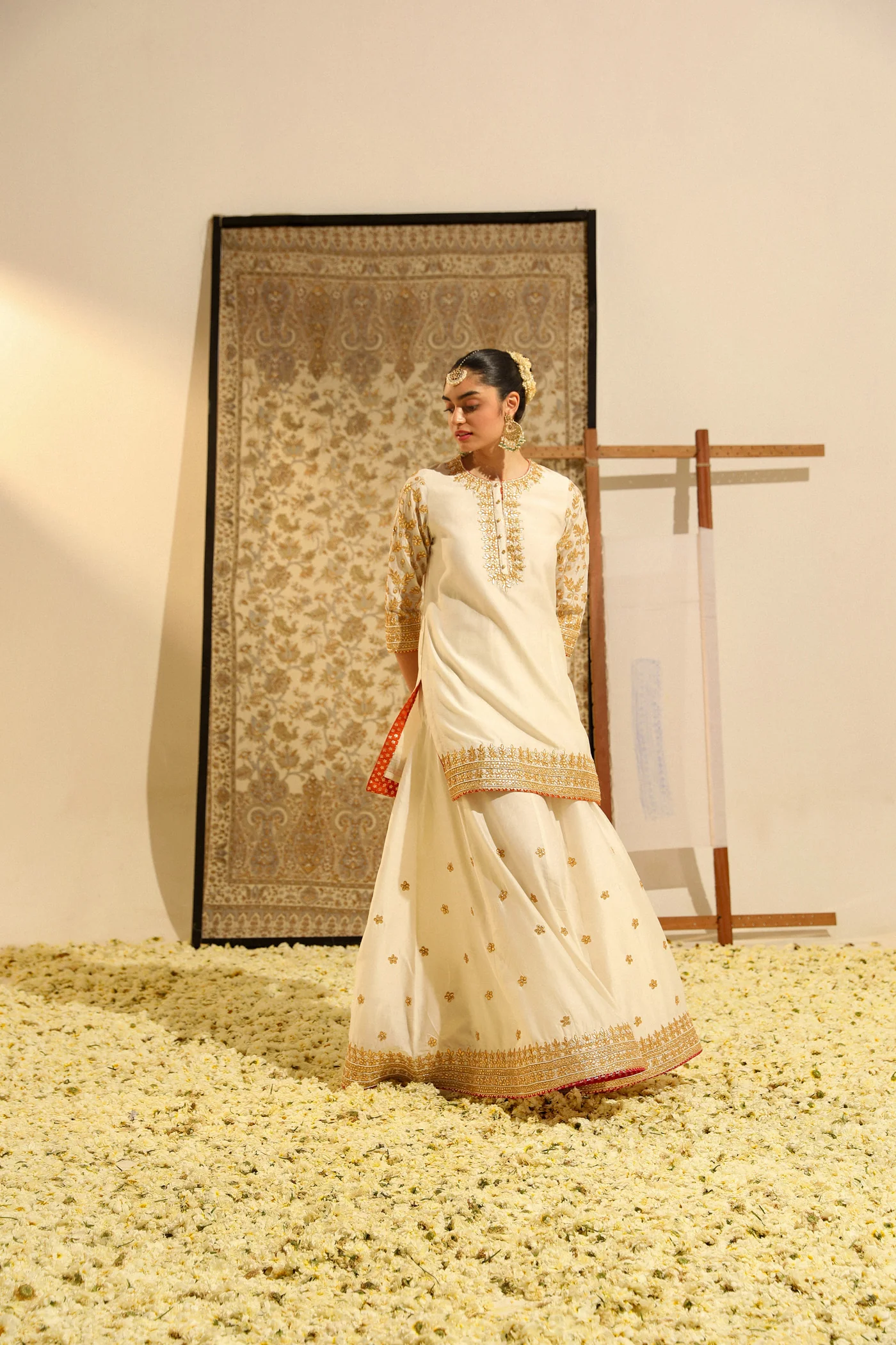 Suleman - Daisy Ivory Hand Embroidered Kurta with Sharara and Odhni - Image 3