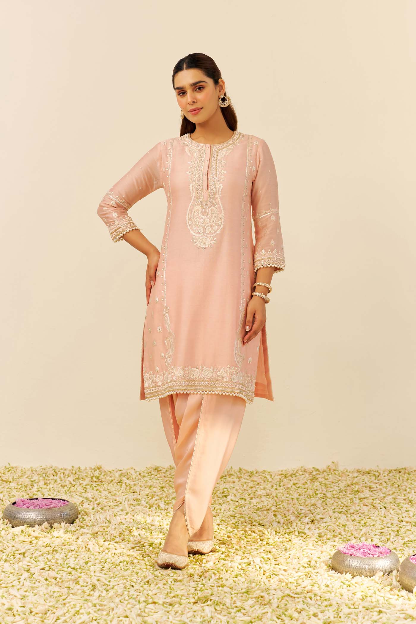 Zahra - Off Rose Short Kurta With Dhoti - Image 3