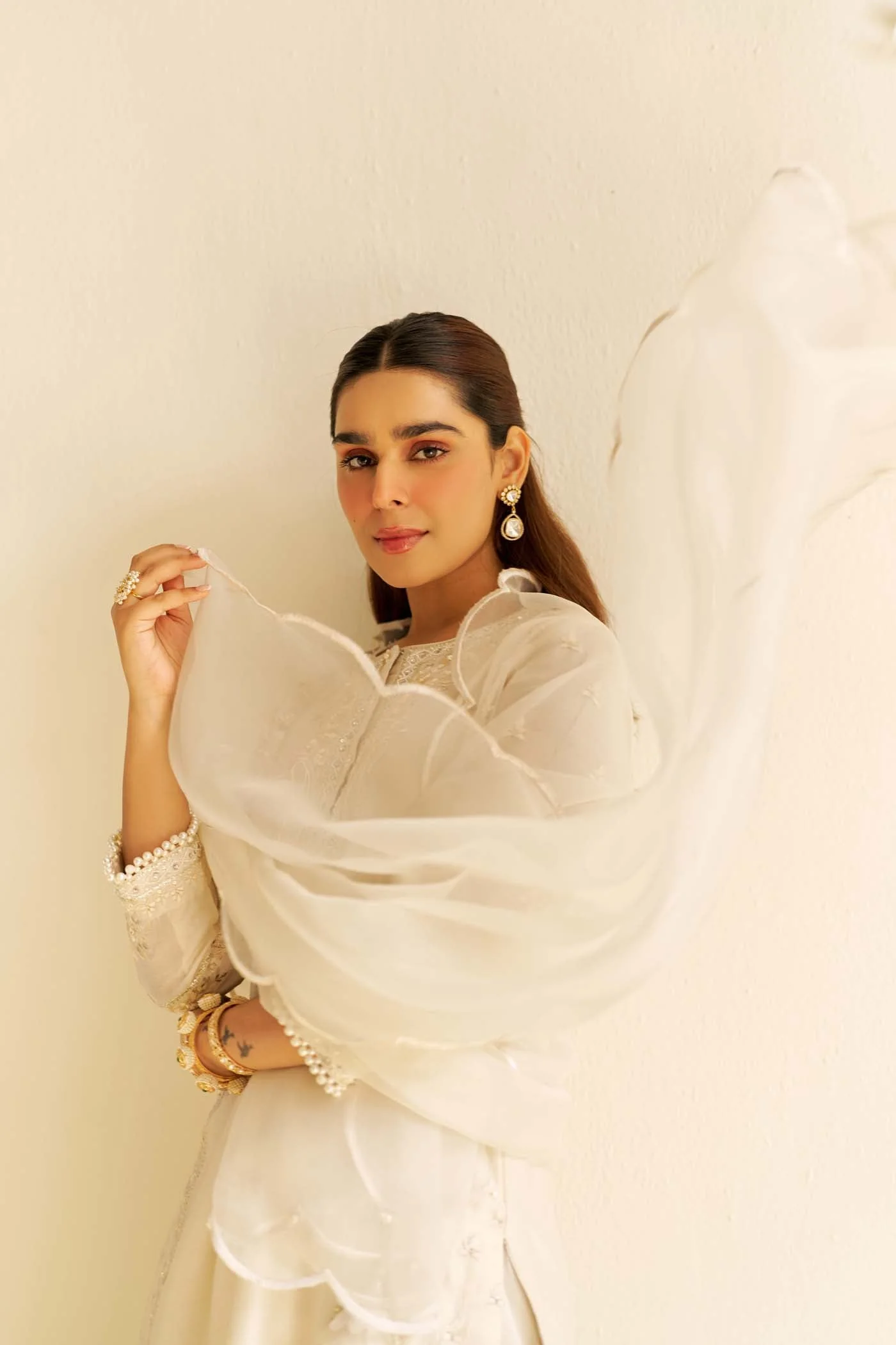 ZAISHA - Daisy Ivory SHORT KURTA WITH DHOTI (LXRTS) - Image 5