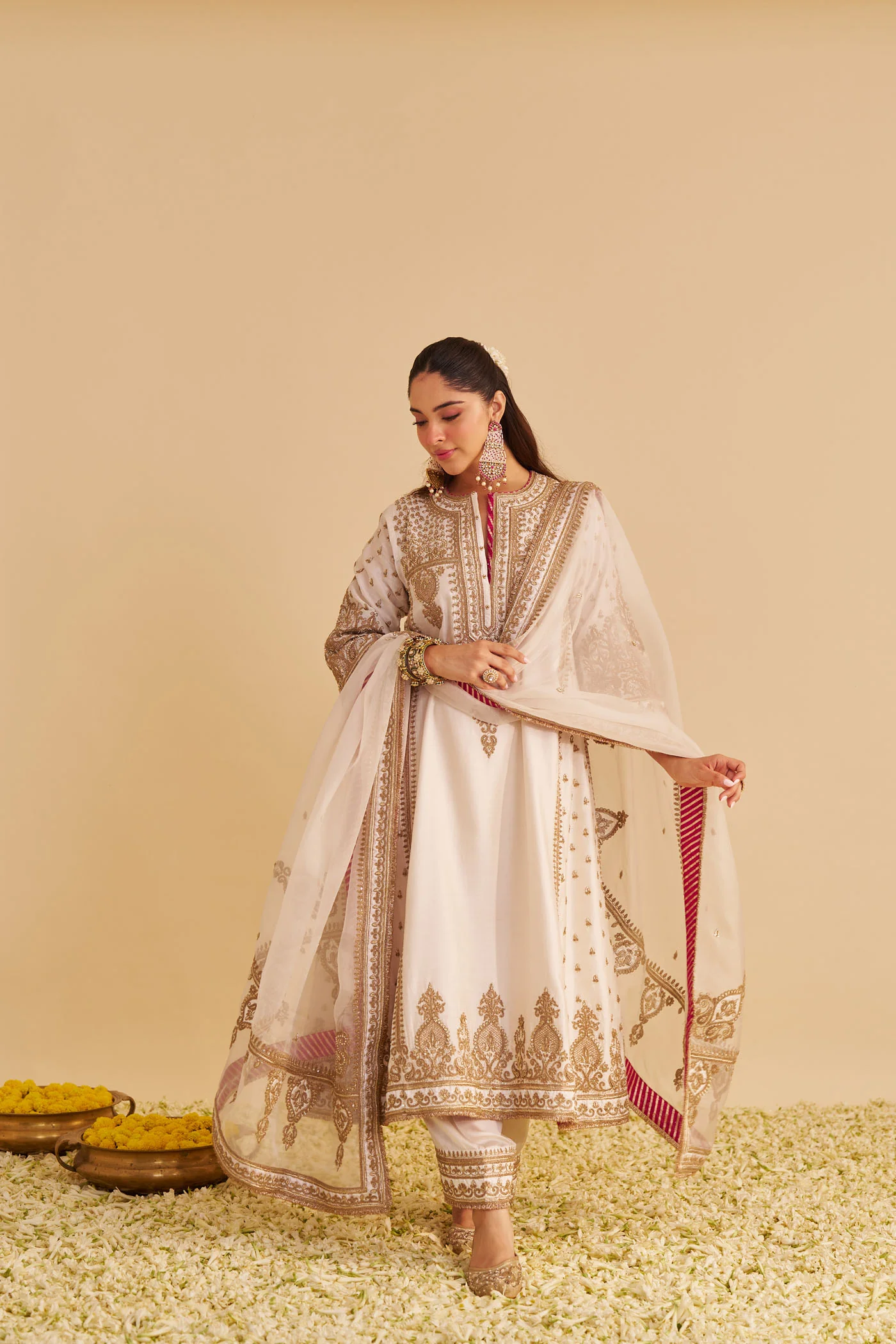 Zoya - Dabka Zardozi Embroidered Rich Banarasi Kalidaar Daisy Ivory Long Chauga Set - Image 4