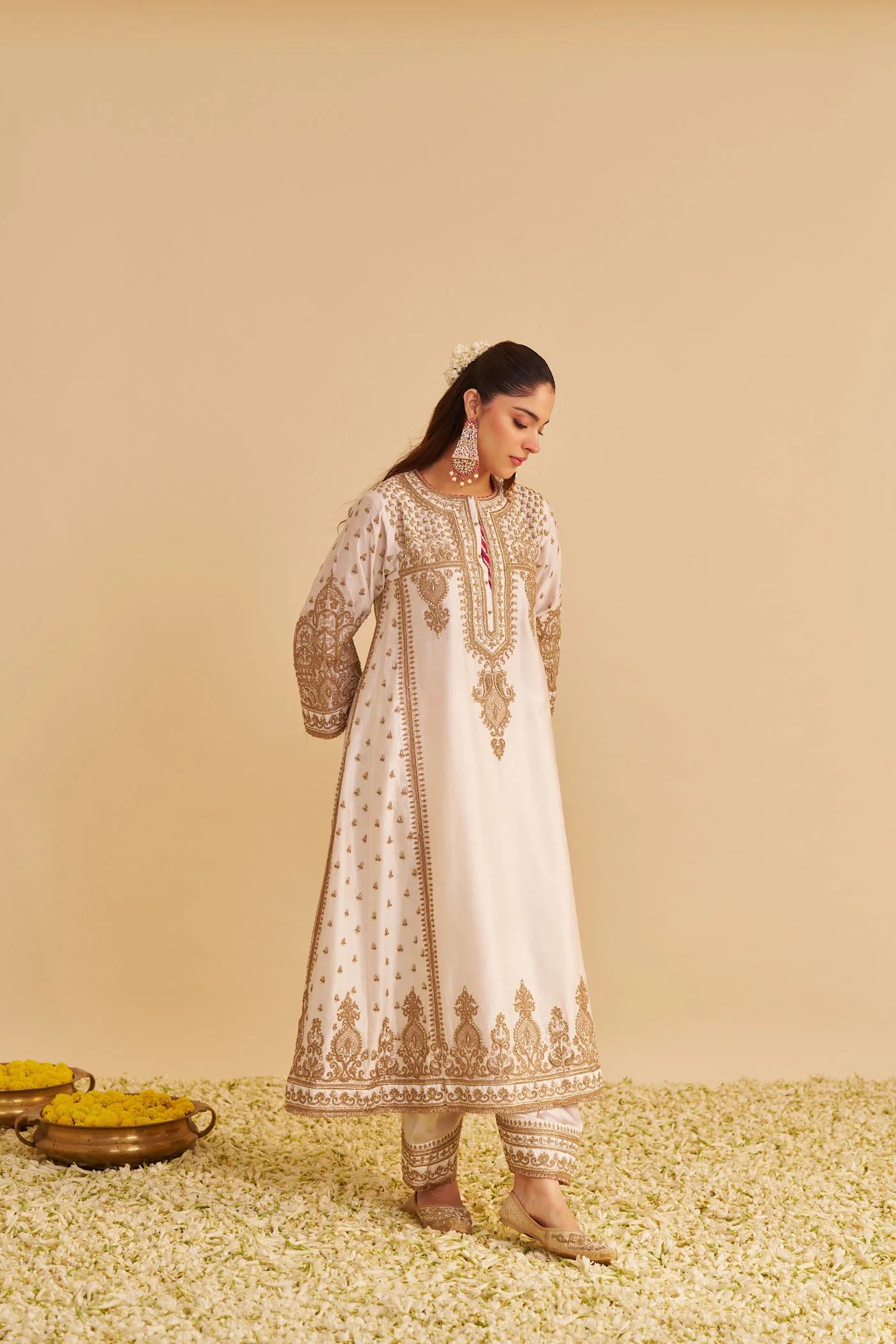 Zoya - Dabka Zardozi Embroidered Rich Banarasi Kalidaar Daisy Ivory Long Chauga Set - Image 6